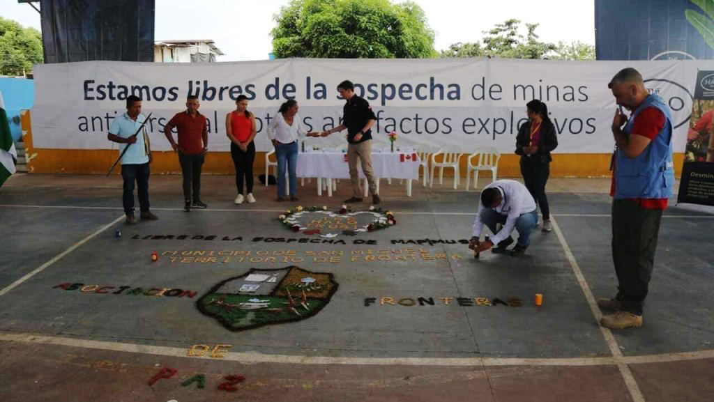 La comunidad de San Miguel celebra que están libres de Minas Antipersona